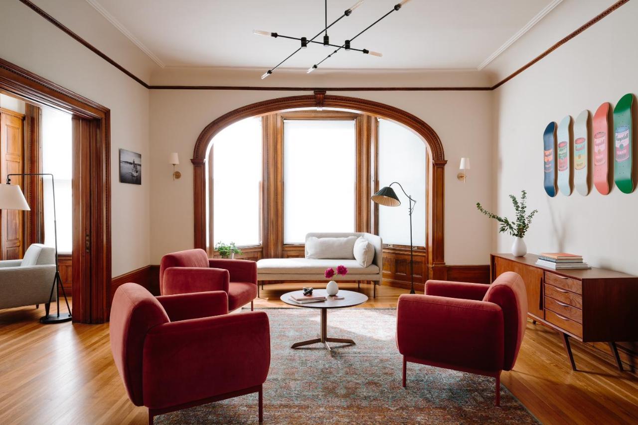 Hotel The Amelia à Hudson Extérieur photo